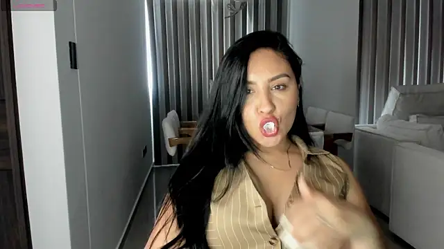 AnushaKumari online show from October 31, 8:10 pm