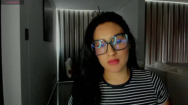 AnushaKumari online show from December 17, 5:30 pm