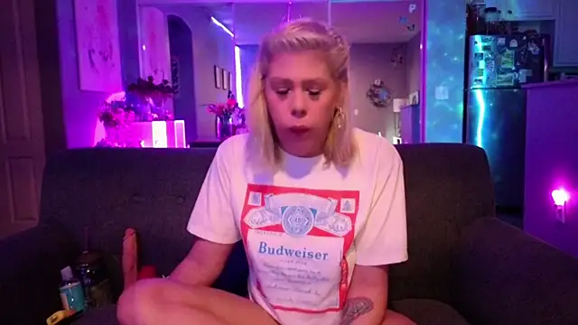 Lexi Shocker online show from May 27, 5:26 am