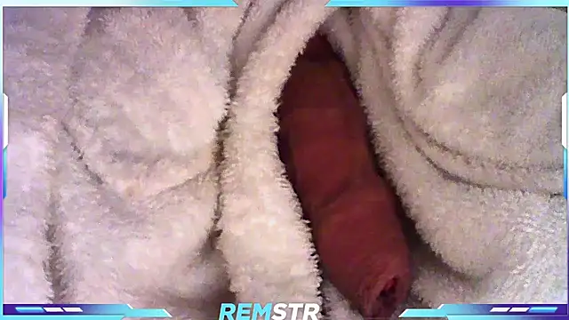 Snapshot of Remstr chatting on October 8, 9:23 pm Remstr online show from October 8, 9:23 pm