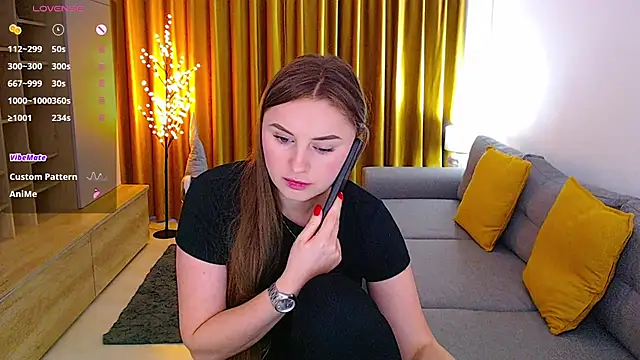  Mia Adams online show from December 5, 2:33 pm