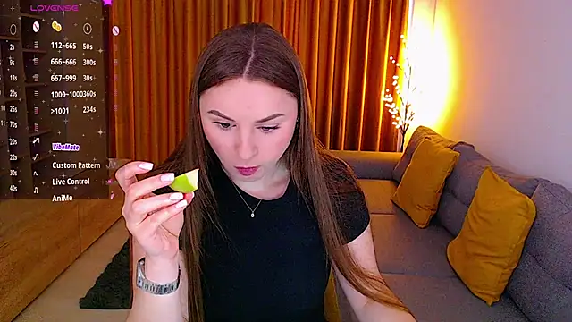  Mia Adams online show from January 22, 9:57 am