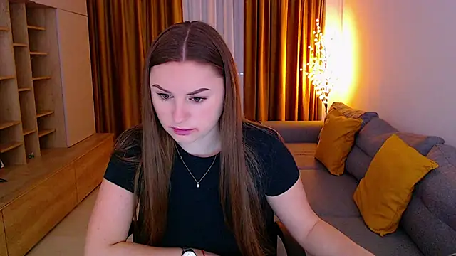  Mia Adams online show from March 19, 7:34 am