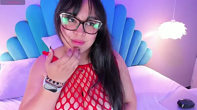 Dulce 26  online show from February 27, 8:20 pm