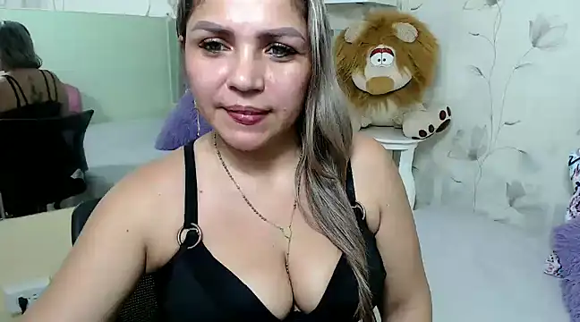 cum bigass online show from March 8, 12:44 am