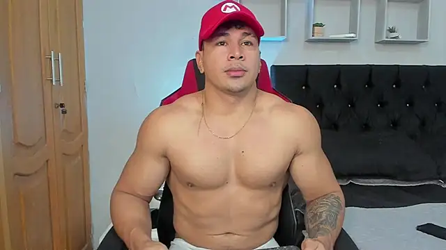 tyler hank01 online show from November 22, 8:57 am