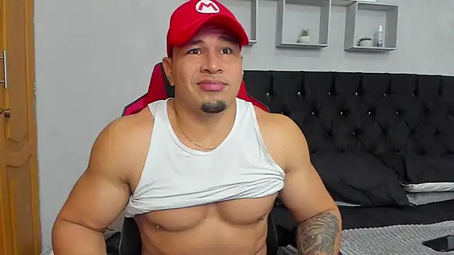 tyler hank01 online show from July 5, 12:39 am