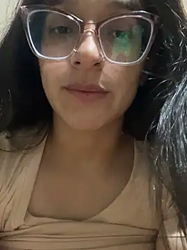 Ninnfa online show from April 22, 10:11 pm