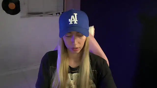 Saucy Jenn online show from July 25, 3:48 am