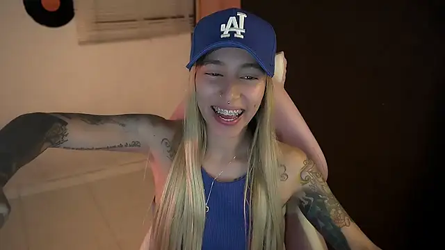 Saucy Jenn online show from July 31, 4:23 am
