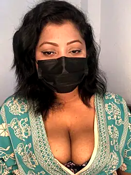  Cute ariana  online show from October 28, 5:00 am