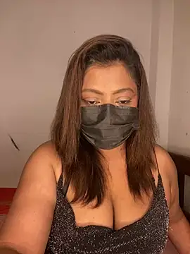  Cute ariana  online show from June 26, 6:34 pm