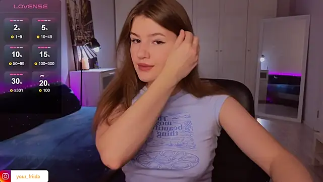 alwaysfrida online show from November 13, 12:37 pm