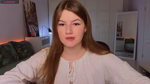 alwaysfrida online show from December 4, 12:36 pm