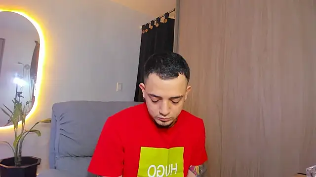 alejandro calderon1 online show from February 23, 5:01 am