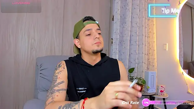 alejandro calderon1 online show from September 22, 4:14 am