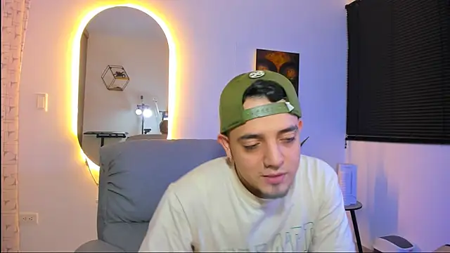 alejandro calderon1 online show from March 9, 4:49 am