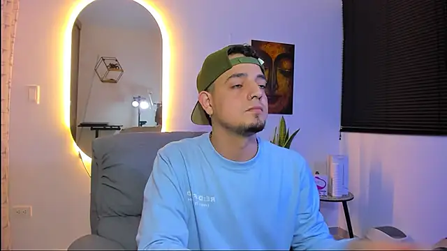 alejandro calderon1 online show from March 11, 3:12 am