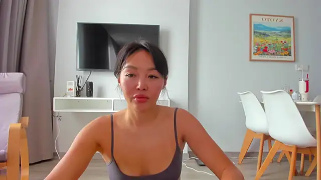 Snapshot of keiko_hot chatting on December 15, 2:05 am keiko hot online show from December 15, 2:05 am