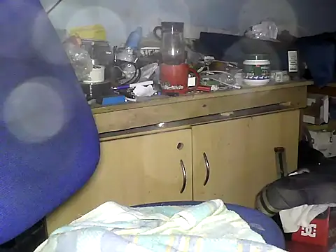 SkaterHun online show from September 10, 8:36 am