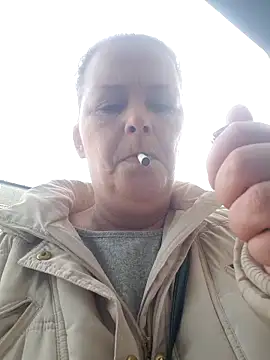 saharaheiss online show from February 19, 1:28 pm