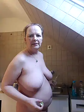 saharaheiss online show from March 12, 4:24 pm