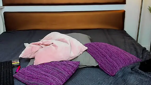 KatniseBabe online show from February 22, 11:02 am