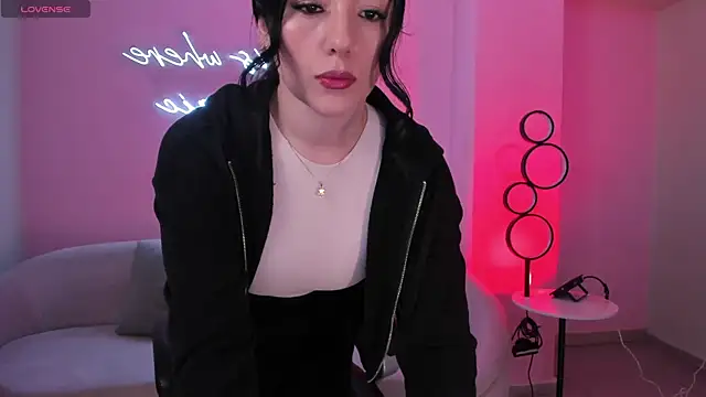 JennaOlsonX online show from April 16, 8:26 am