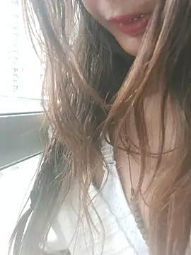 k lebannon online show from February 19, 9:55 pm