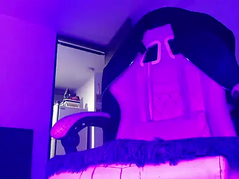 xxxtreme master7 online show from February 27, 5:40 am