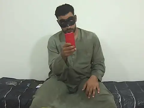 foxsanSs online show from June 28, 6:14 pm