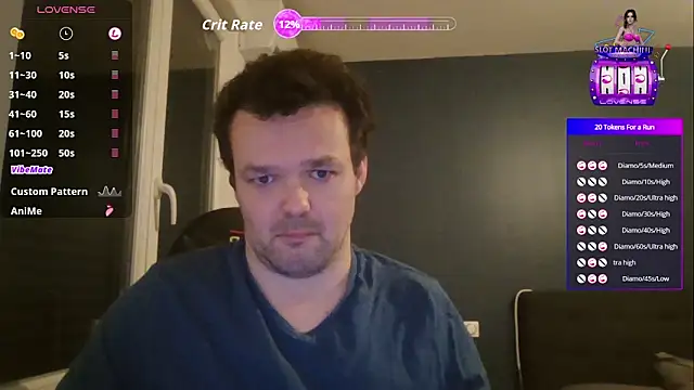 Snapshot of antoinepassion chatting on February 25, 7:56 pm antoinepassion online show from February 25, 7:56 pm