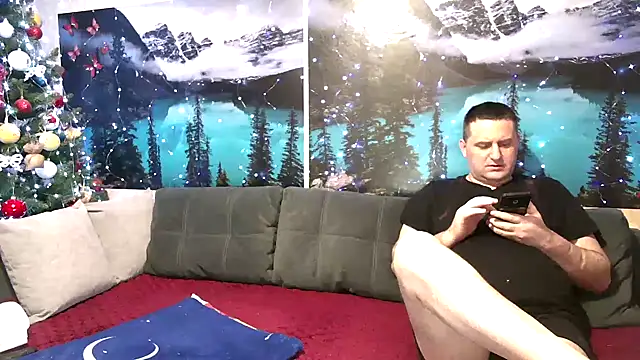 Snapshot of Big_Boss55 chatting on January 16, 8:18 am Big Boss55 online show from January 16, 8:18 am