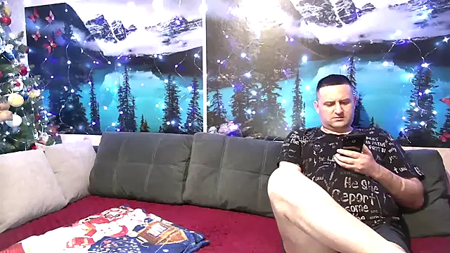 Snapshot of Big_Boss55 chatting on February 2, 7:29 am Big Boss55 online show from February 2, 7:29 am