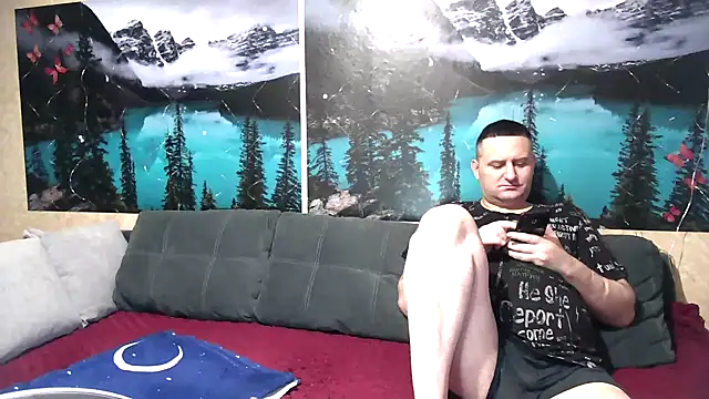 Snapshot of Big_Boss55 chatting on February 4, 7:03 am Big Boss55 online show from February 4, 7:03 am