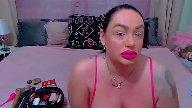 BustyVicky online show from March 21, 11:12 pm