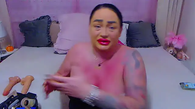 BustyVicky online show from October 4, 9:57 pm