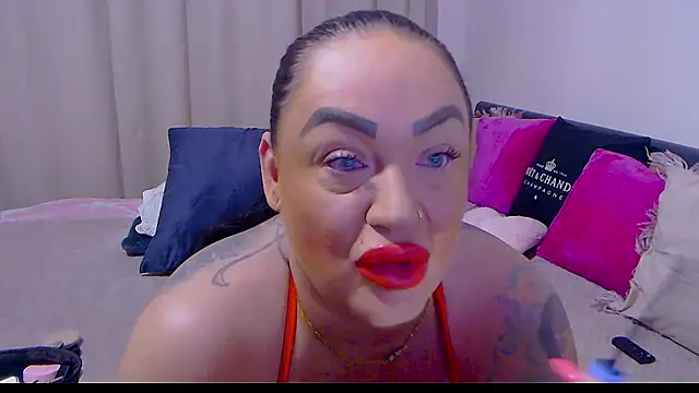 BustyVicky online show from February 19, 10:28 pm