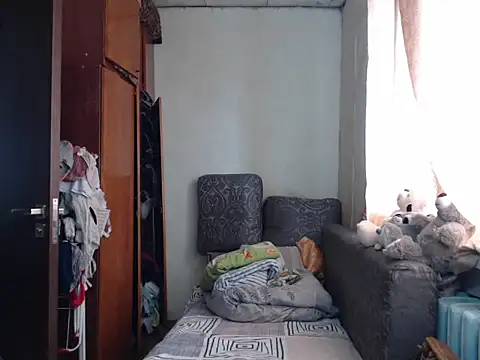 BustyBlond online show from February 8, 9:46 am