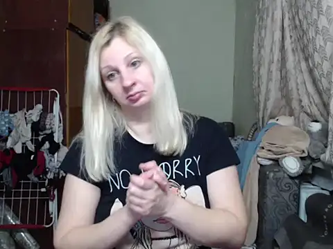 BustyBlond online show from February 21, 6:15 pm