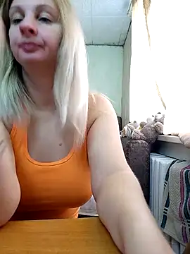 BustyBlond online show from November 2, 10:06 am
