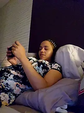 RuggyRackz online show from October 16, 3:29 am