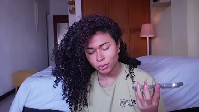 GabriSaenz online show from April 14, 12:44 pm