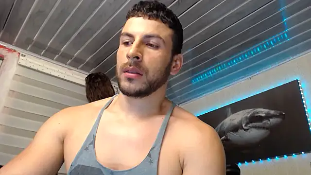 Snapshot of bayronfit chatting on May 25, 12:38 am bayronfit online show from May 25, 12:38 am
