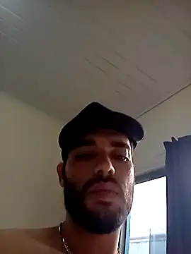 Snapshot of Magno_ATV chatting on January 31, 7:23 pm Magno ATV online show from January 31, 7:23 pm