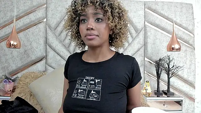 Snapshot of AgataRinaldi chatting on October 23, 7:56 pm AgataRinaldi online show from October 23, 7:56 pm