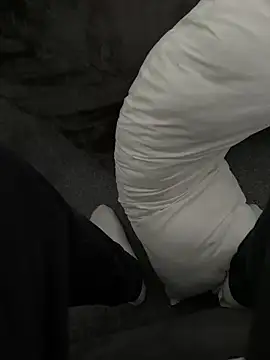 Snapshot of Furdale chatting on November 30, 11:14 am Furdale online show from November 30, 11:14 am