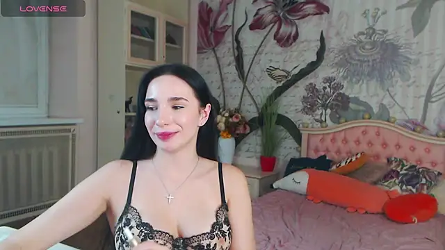 AliciaBow online show from December 2, 4:31 pm