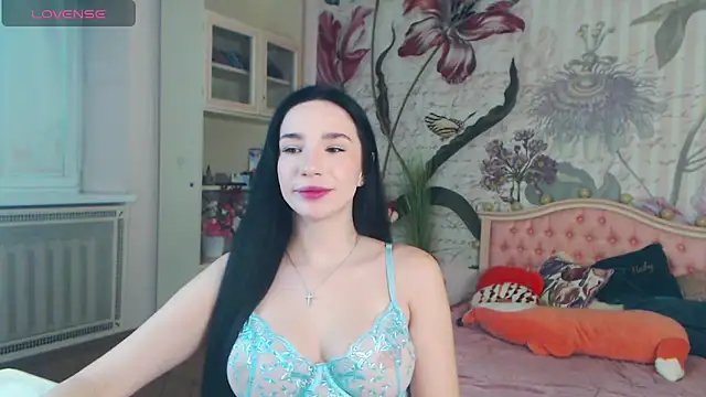 AliciaBow online show from December 20, 1:22 pm