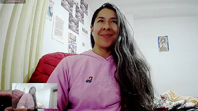 malishka18 online show from March 2, 2:51 am